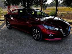 نیسان ئەلتیما